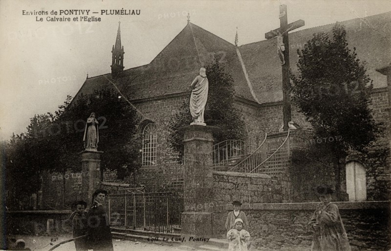 PLUMELIAU