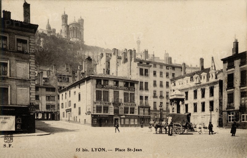 LYON