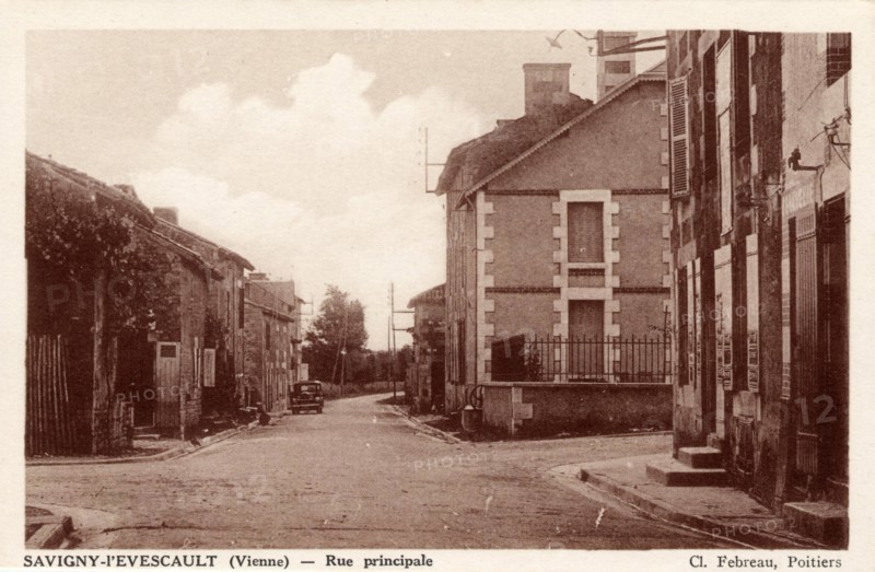 SAVIGNY-LEVESCAULT