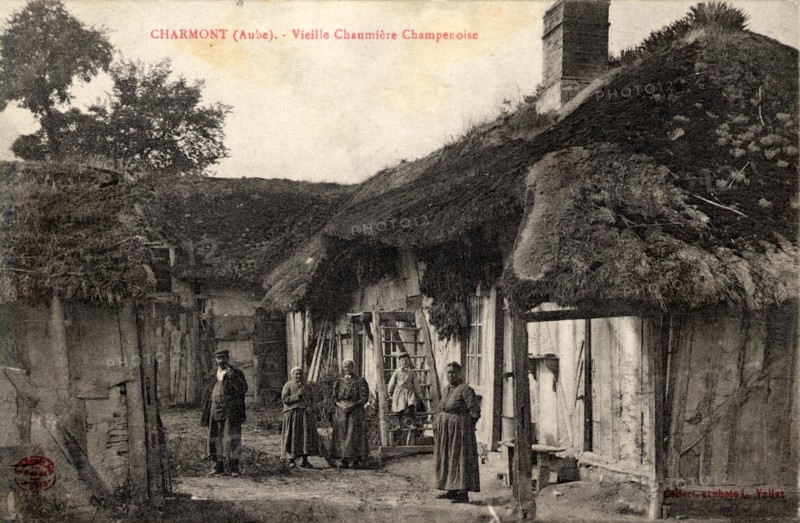 CHARMONT-SOUS-BARBUISE