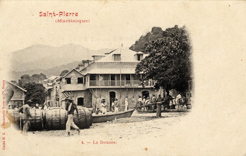 SAINT-PIERRE