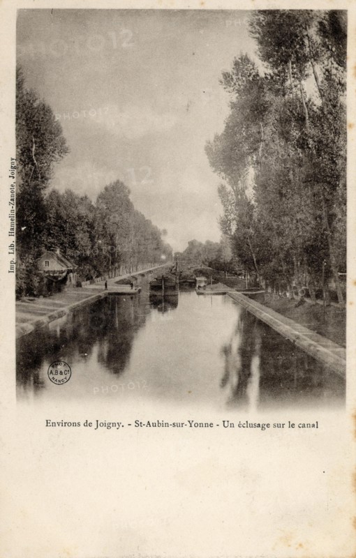 SAINT-AUBIN-SUR-YONNE. Département : Yonne (89). Region: Bourgogne-Franche-Comté (formerly Bourgogne)