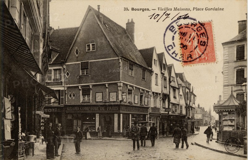 BOURGES