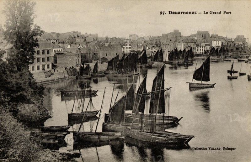 DOUARNENEZ