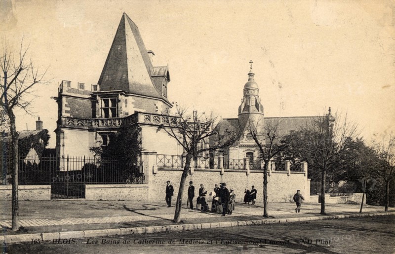 Blois