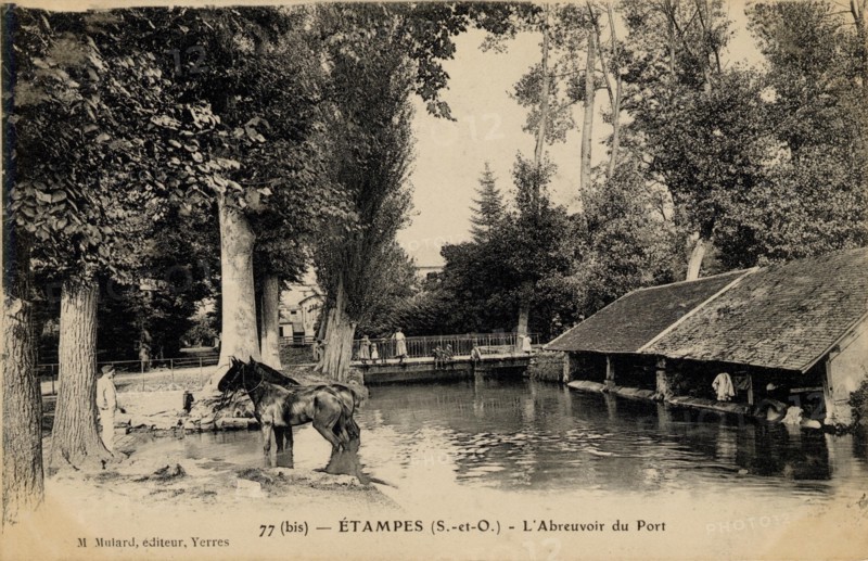 Etampes