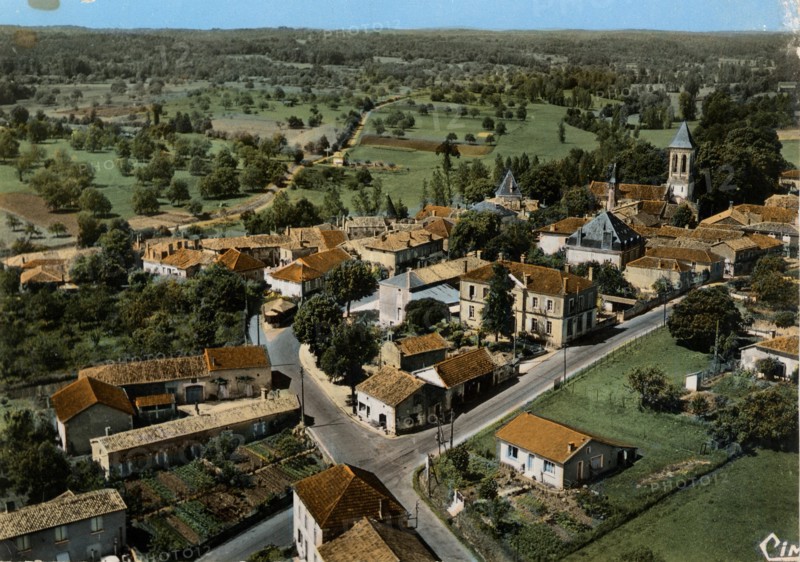 CHAMPAGNAC-DE-BELAIR