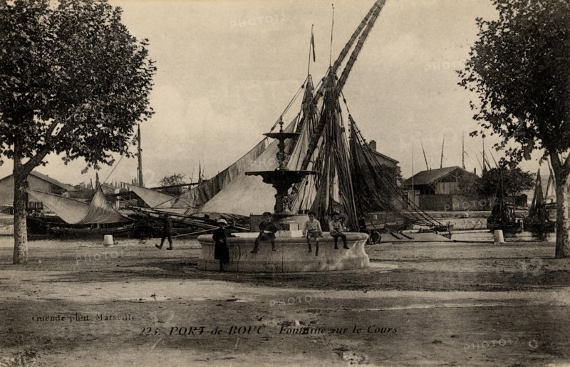 PORT-DE-BOUC