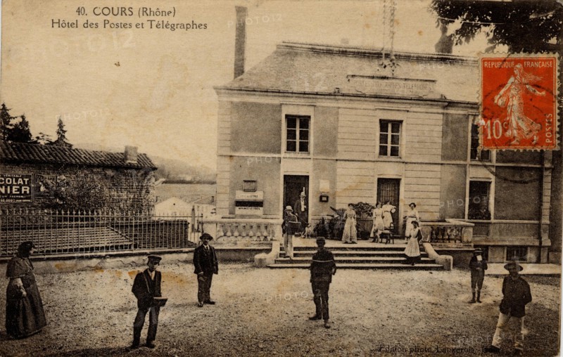 COURS