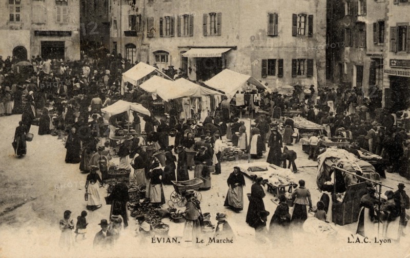 EVIAN-LES-BAINS