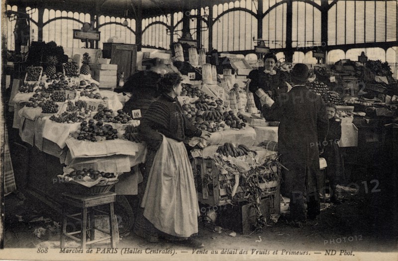 HALLES