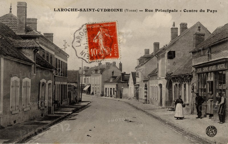 LAROCHE-SAINT-CYDROINE