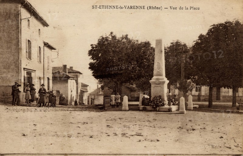 SAINT-ETIENNE-LA-VARENNE