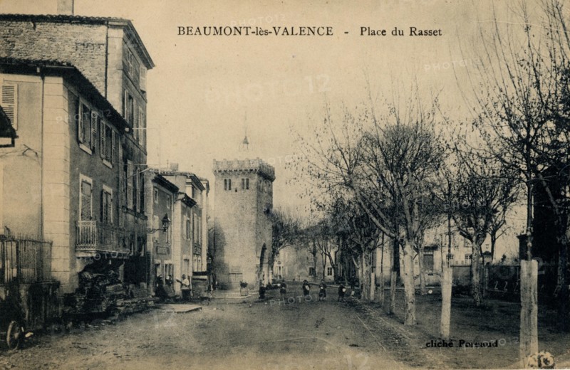 BEAUMONT-LES-VALENCE
