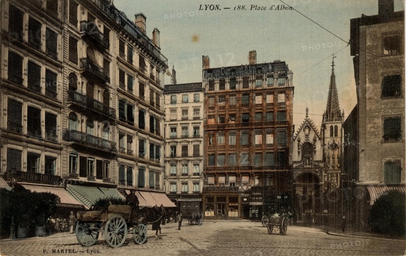 LYON