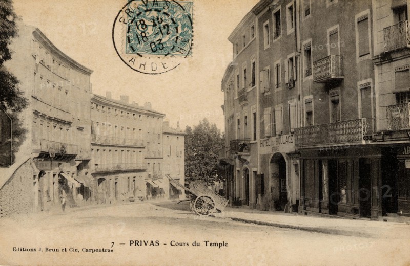PRIVAS