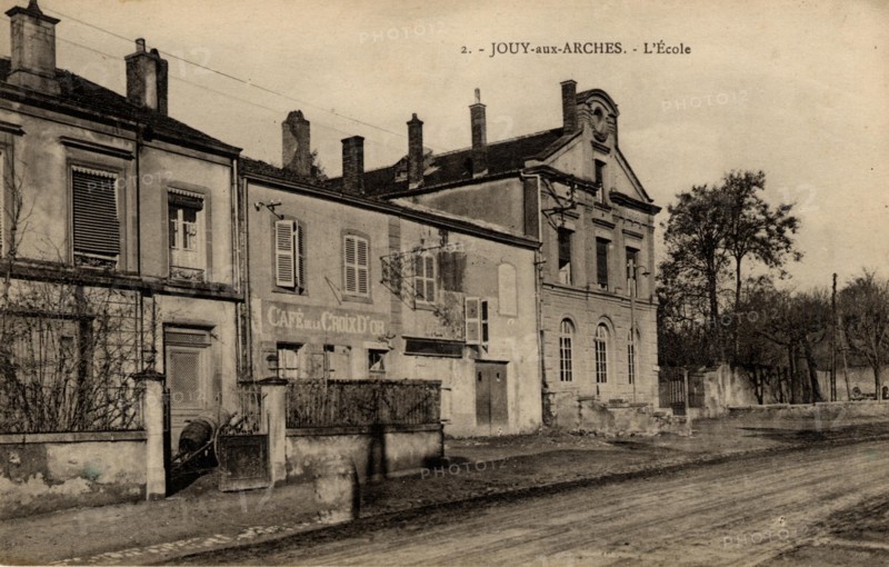 JOUY-AUX-ARCHES