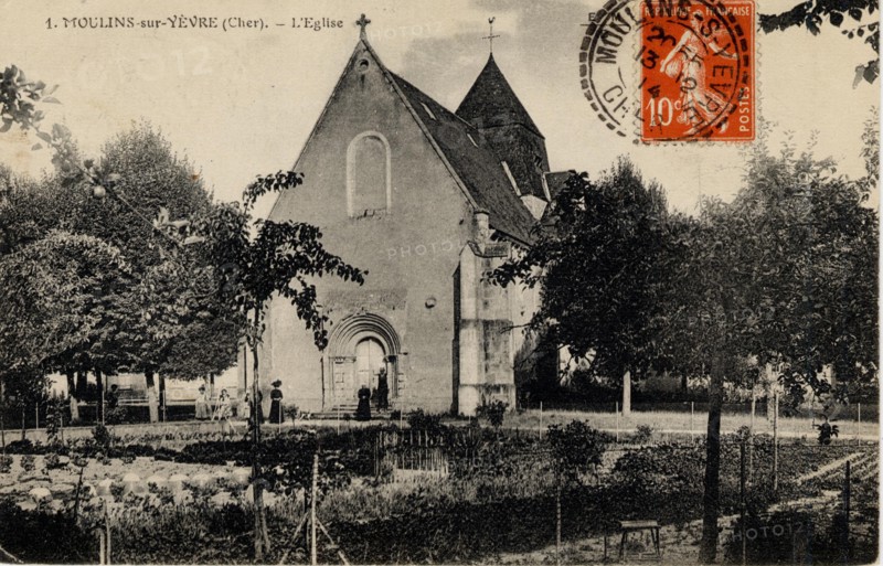 MOULINS-SUR-YEVRE