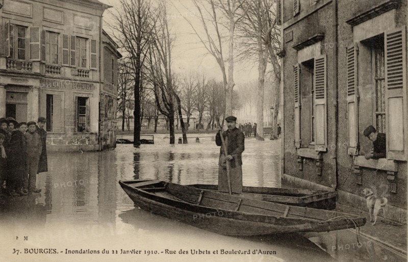 BOURGES