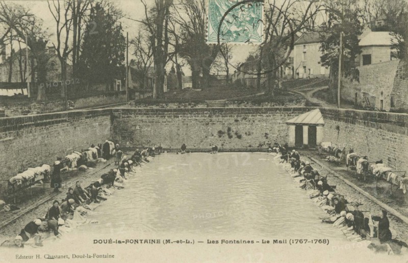DOUE-LA-FONTAINE
