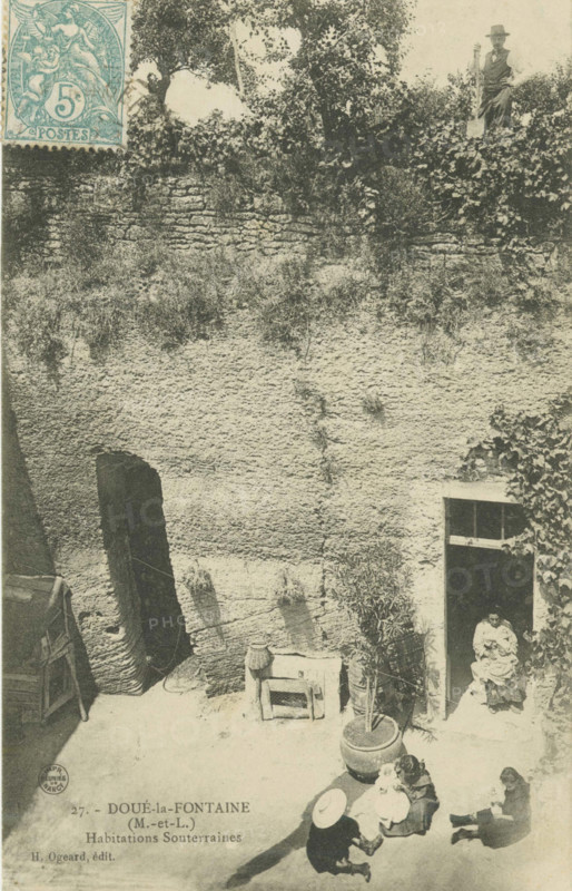 DOUE-LA-FONTAINE