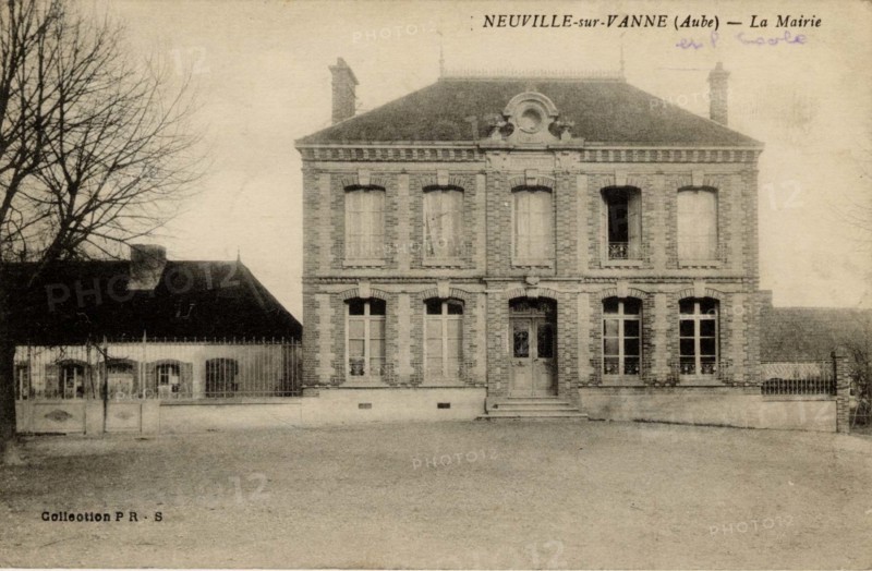 NEUVILLE-SUR-VANNES