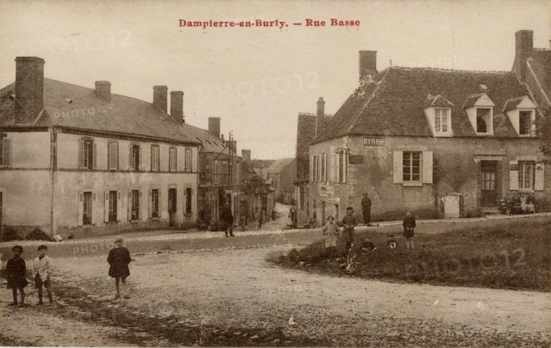 Dampierre-En-Burly