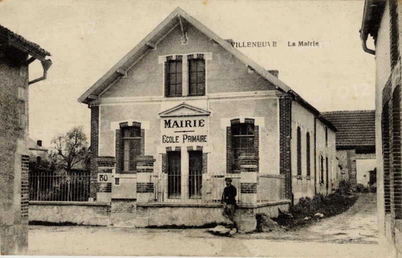 VILLENEUVE-LA-LIONNE
