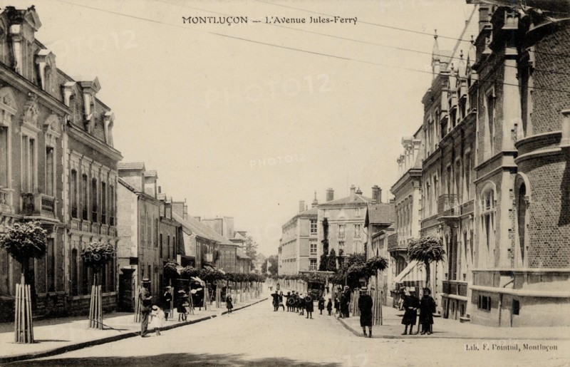MONTLUCON
