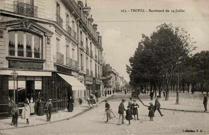 TROYES
