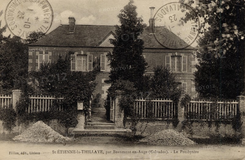 SAINT-ETIENNE-LA-THILLAYE