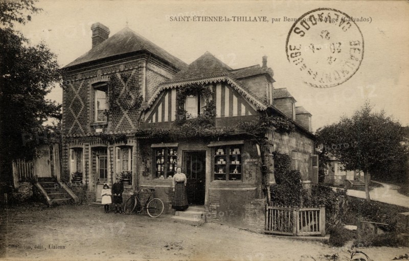 SAINT-ETIENNE-LA-THILLAYE