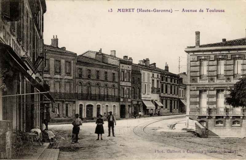 MURET
