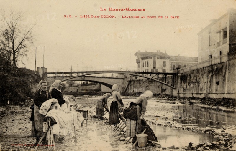 ISLE-EN-DODON