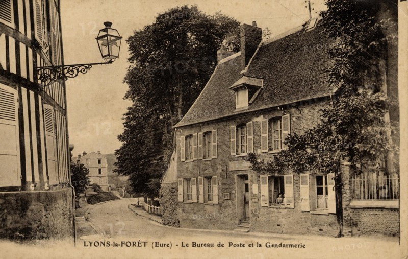 LYONS-LA-FORET