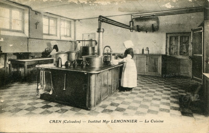 Caen, Cuisine de l'Institut de Mgr Lemonnier
