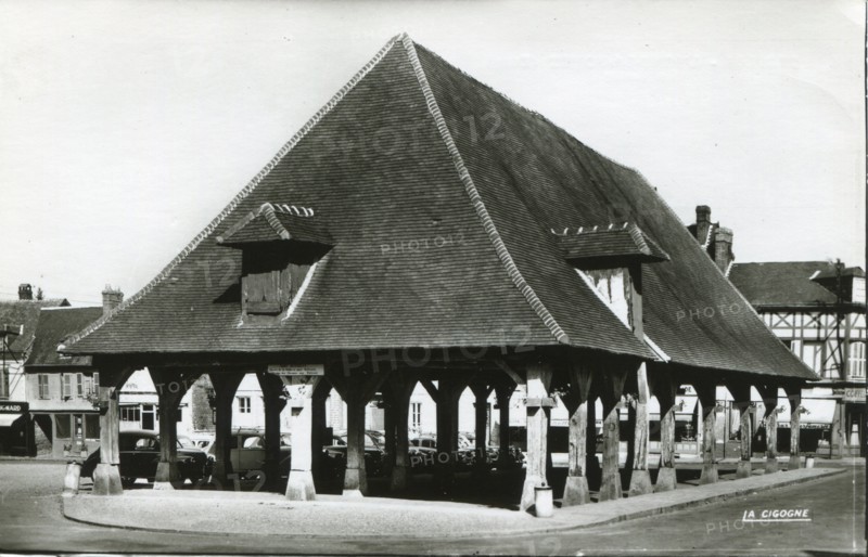 Lyons-La-Foret