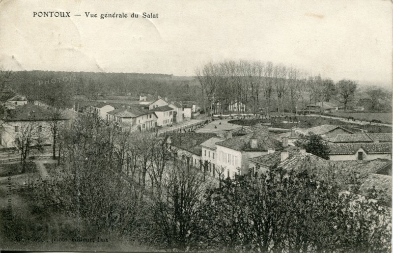 Pontonx-Sur-L'Adour.