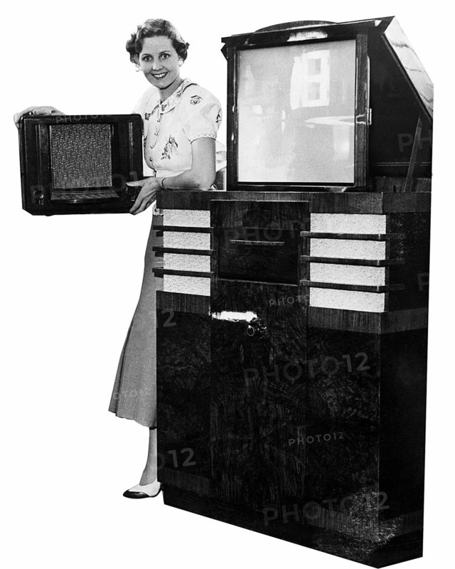 Television cabinet from the 1930's