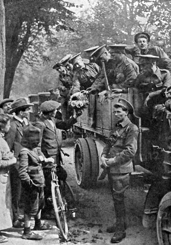 Première Guerre Mondiale. Arrivée en France de l'armée britannique