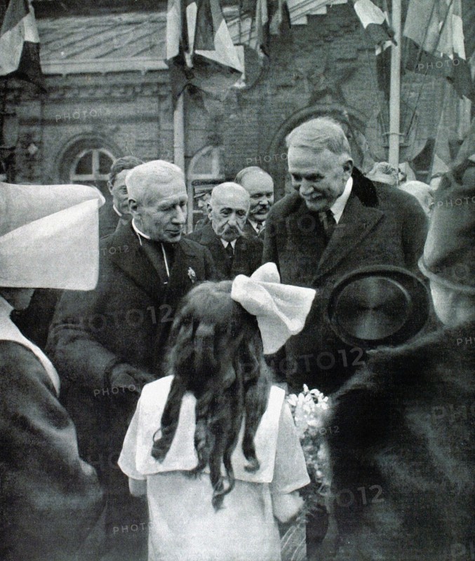 Visit of President Doumergue in the Nord département (1927)