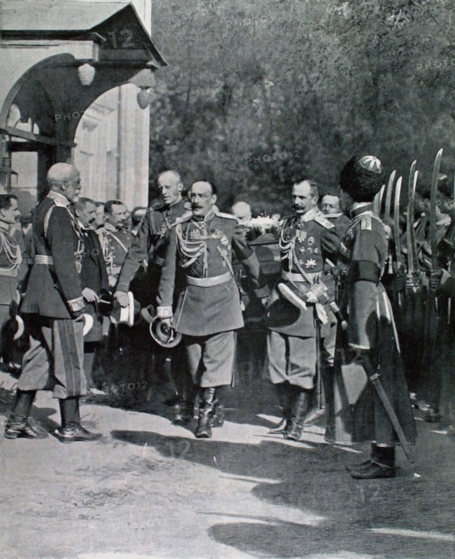 Russia. General Trepof's funeral, at Peterhof (1906)