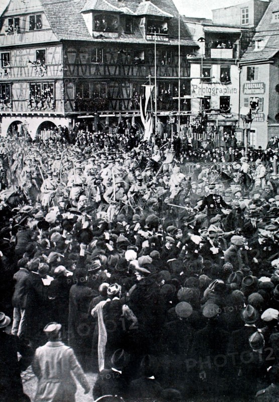 Première Guerre Mondiale. Entrée de la 4ème armée à Strasbourg (Alsace, 22 Novembre 1918)