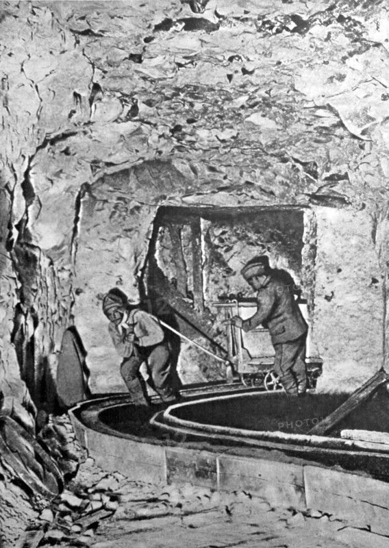 World War I. One of the largest underground shelters of the front (France, 1916)