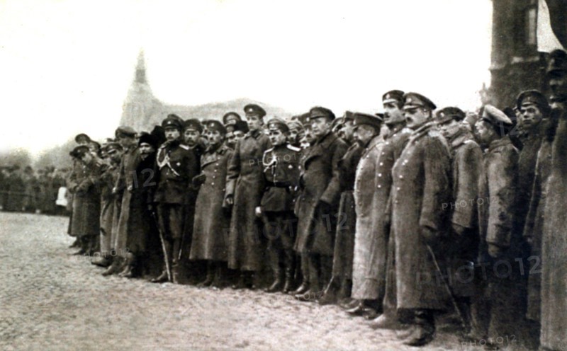 Révolution russe. Le dernier jour passé par Kérensky à Pétrograd (1918)