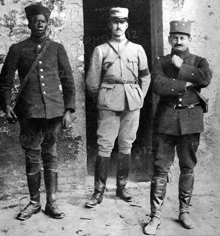 World War I. General Mangin (right) and his orderly, Baba (left), 1915