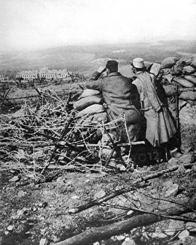 World War I. A capitaines the German lines at Chauvaucourt, below St-Mihiel (1915)