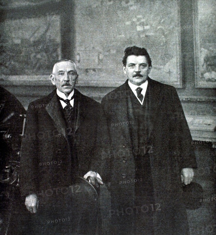 On a visit to Lyons, Prime Minister Hughes of Australia and Mr. Herriot, mayor of Lyons, 1919
