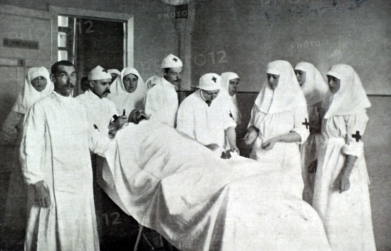 The Empress of Russia caring for the wounded in Petrograd