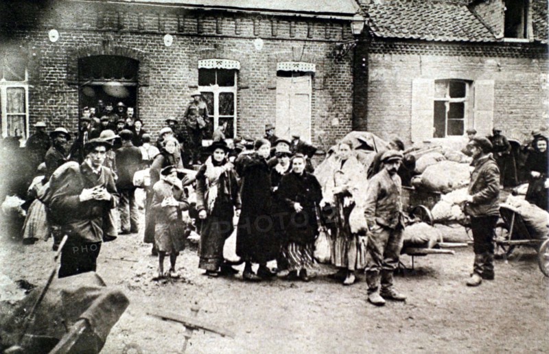 Première Guerre Mondiale. Exode des habitants de la Somme